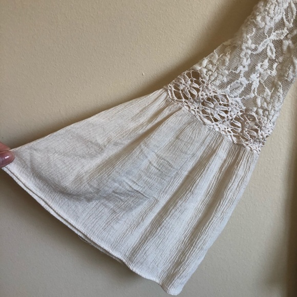 American Eagle Sheer cream blouse w/ bell sleeves - Picture 3 of 4